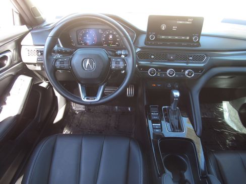 Used 2023 Acura Integra A-Spec image 16