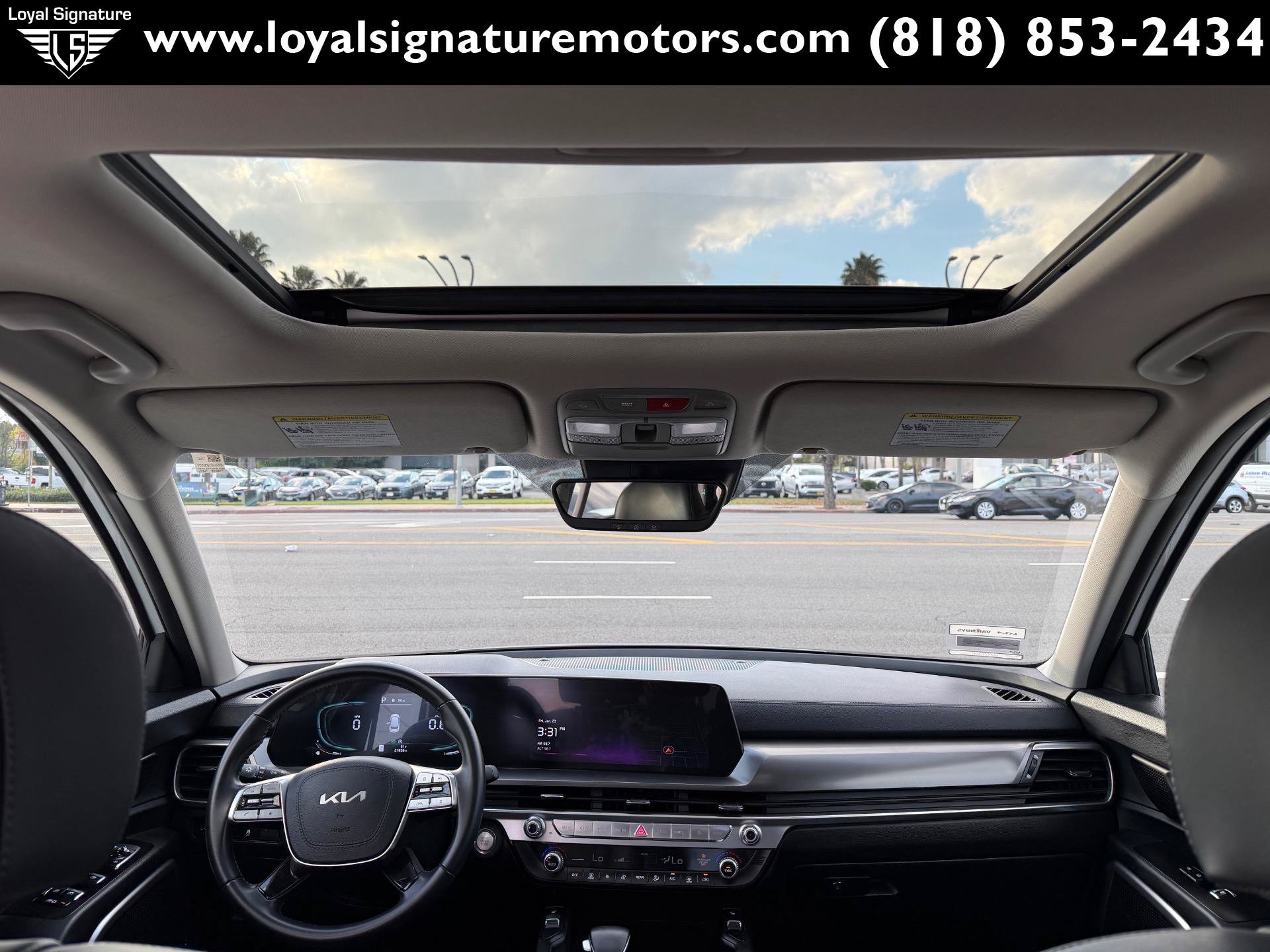 Used 2024 Kia Telluride S w/ S Sunroof Package FWD image 16