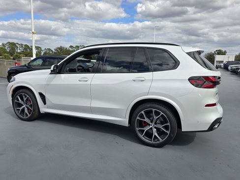 New 2026 BMW X5 xDrive40i w/ Executive Package image 5