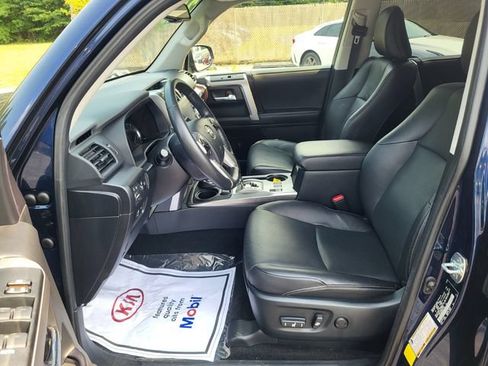 Used 2024 Toyota 4Runner Limited AWD/4WD image 10