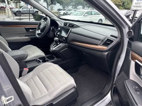 Used 2018 Honda CR-V EX image 2