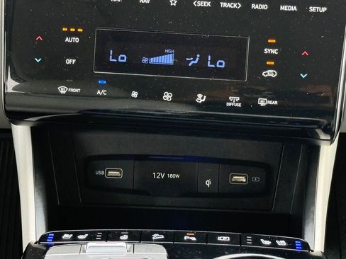 Used 2024 Hyundai Tucson Limited FWD image 25
