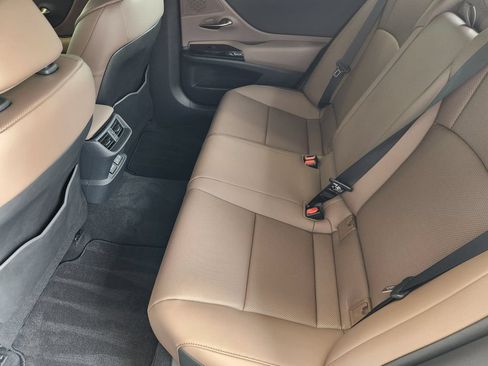Certified 2025 Lexus ES 350 w/ Premium Package FWD image 30