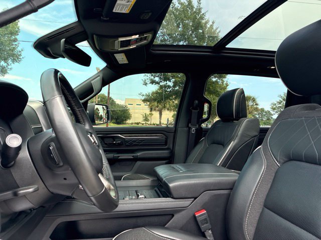 Used 2025 RAM 1500 Limited AWD/4WD image 24
