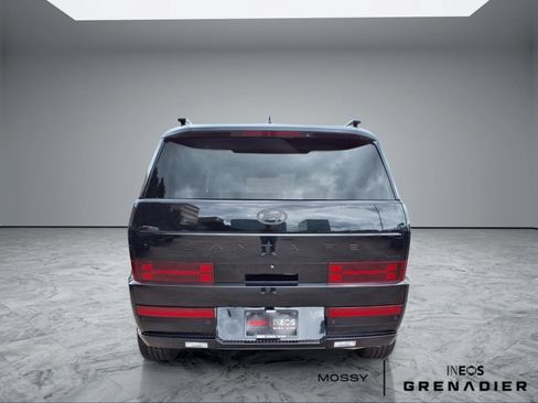 Used 2024 Hyundai Santa Fe Calligraphy FWD image 6