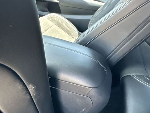 Used 2024 Ford Mustang Coupe image 22