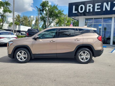 Used 2018 GMC Terrain SLE FWD image 8