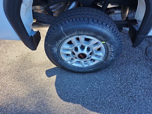 New 2026 GMC Sierra 2500 Pro image 5