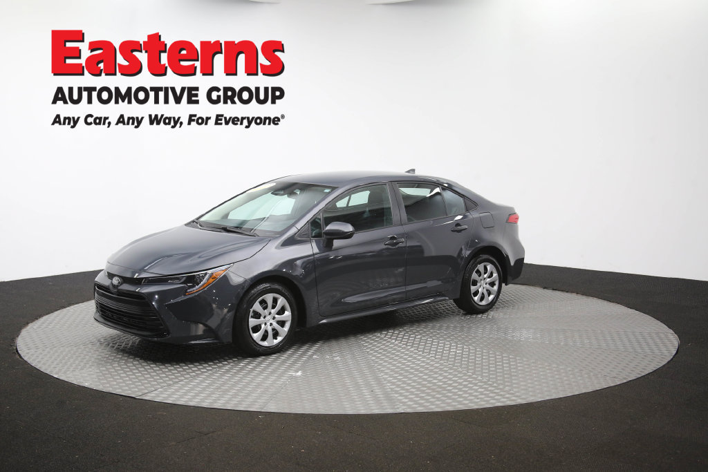 Used 2026 Toyota Corolla LE FWD image 58