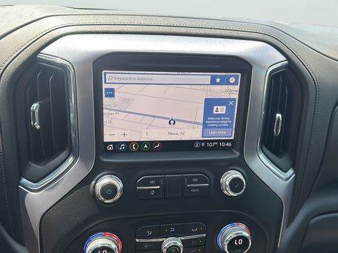 Used 2021 GMC Sierra 1500 SLT w/ SLT Convenience Package AWD/4WD image 24