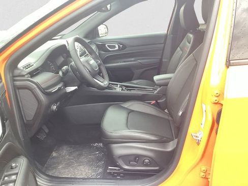 New 2026 Jeep Compass Trailhawk image 10