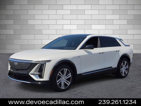Certified 2024 Cadillac Lyriq Tech w/ Driver Assist Package AWD/4WD image 1
