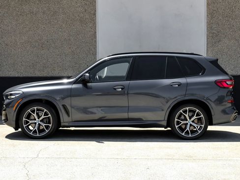 Used 2020 BMW X5 xDrive40i w/ M Sport Package AWD/4WD image 15