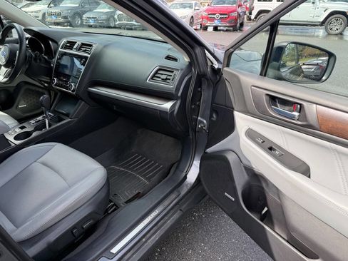 Used 2019 Subaru Outback 2.5i Limited image 15