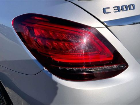 Used 2021 Mercedes-Benz C 300 Sedan image 29