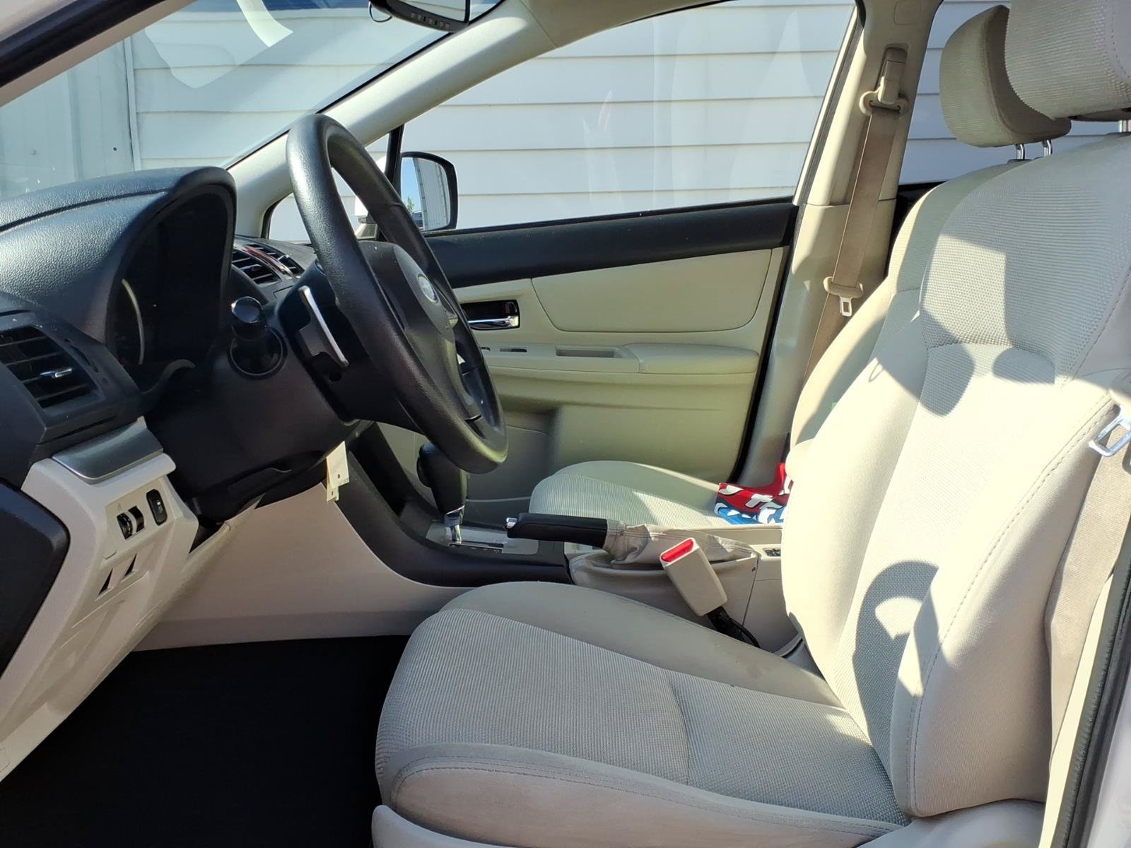 Used 2014 Subaru Crosstrek 2.0i Premium w/ Moonroof Package AWD/4WD image 6