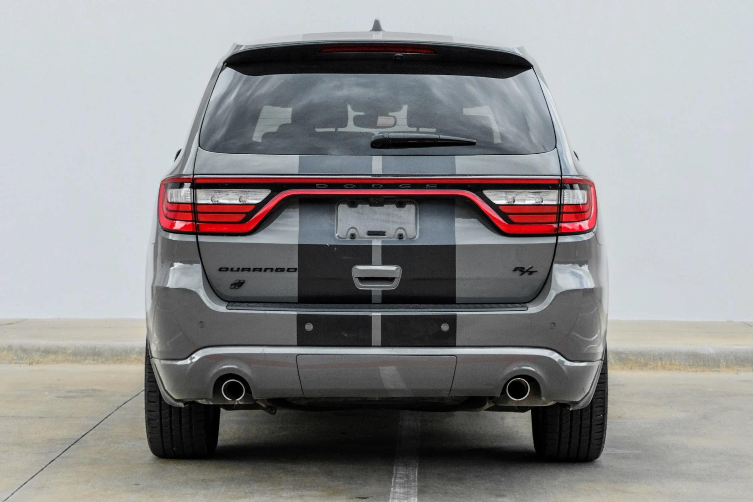 Used 2022 Dodge Durango R/T w/ Blacktop Package AWD/4WD image 11