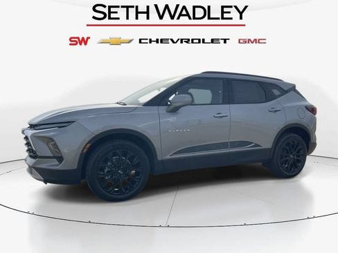 New 2026 Chevrolet Blazer LT w/ Convenience Package AWD/4WD image 6