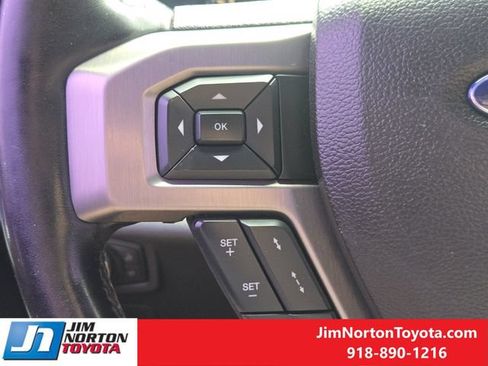 Used 2017 Ford F150 Platinum w/ Equipment Group 701A Luxury AWD/4WD image 30
