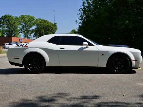 Used 2023 Dodge Challenger R/T Scat Pack image 39