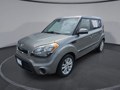 Used 2012 Kia Soul + FWD image 1