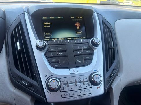 Used 2016 Chevrolet Equinox LTZ w/ Enhanced Convenience Package FWD image 37