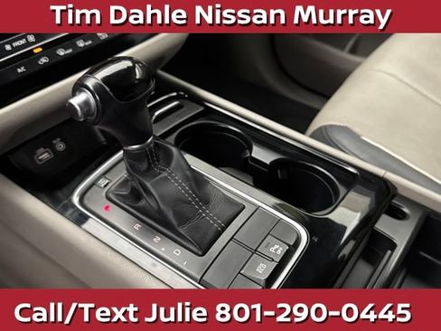 Used 2015 Kia Sedona EX FWD image 36