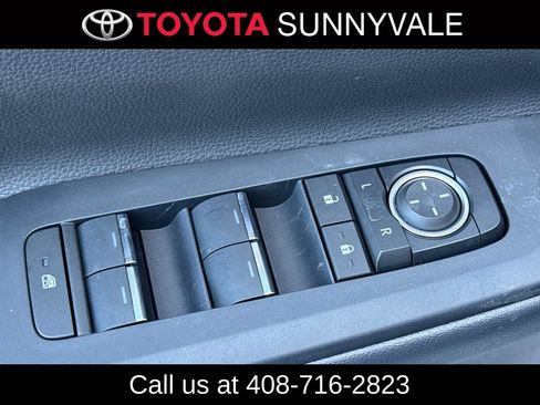 Used 2026 Toyota Prius Plug-In Hybrid w/ Limited Premium Package FWD image 17