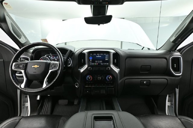 Used 2021 Chevrolet Silverado 1500 LTZ w/ Technology Package AWD/4WD image 20