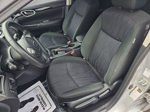 Used 2019 Nissan Sentra SV FWD image 20