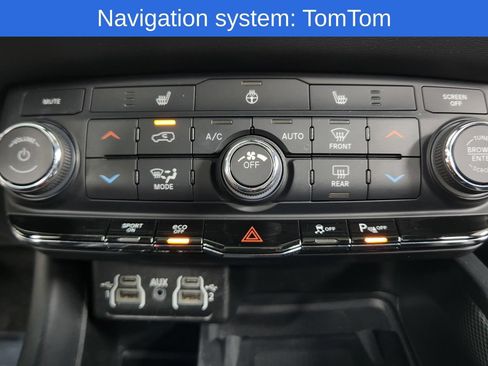 Used 2022 Dodge Durango R/T w/ Blacktop Package AWD/4WD image 29