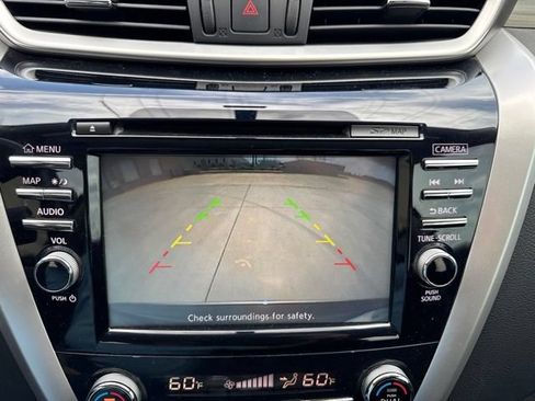 Used 2016 Nissan Murano SV FWD image 8