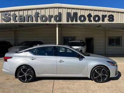 Used 2024 Nissan Altima 2.5 SR w/ SR Premium Package