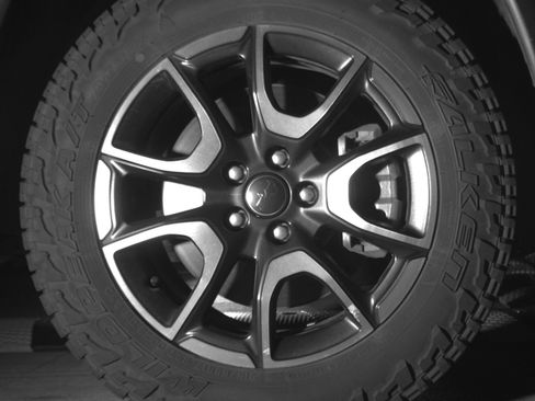 Used 2025 Jeep Compass Trailhawk AWD/4WD image 13