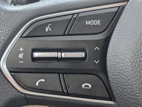Used 2019 Hyundai Santa Fe SEL FWD image 32