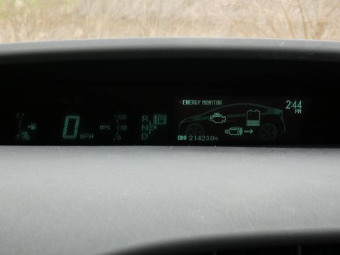 Used 2010 Toyota Prius Two FWD image 26