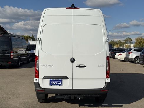 New 2026 Mercedes-Benz Sprinter 144 Cargo image 12
