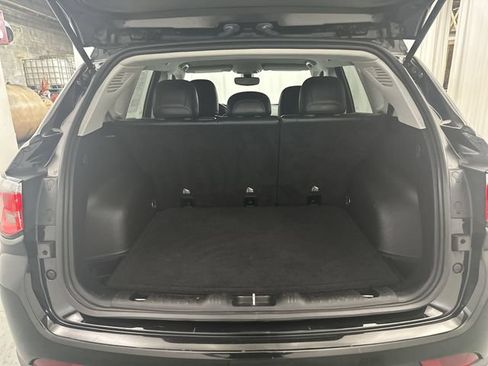 Used 2019 Jeep Compass Trailhawk AWD/4WD image 21