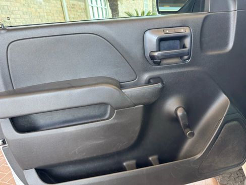 Used 2015 GMC Sierra 1500 2WD Regular Cab image 18