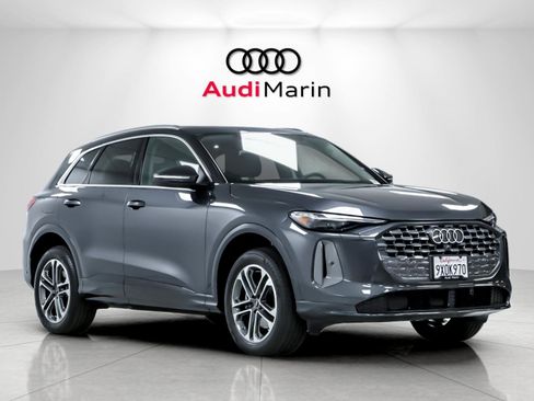 Used 2025 Audi Q5 Premium w/ Premium Plus AWD/4WD image 7