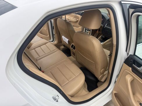 Used 2009 Volkswagen Jetta SE image 17