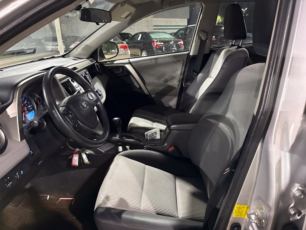 Used 2013 Toyota RAV4 LE w/ Preferred Accessory Pkg AWD/4WD image 13