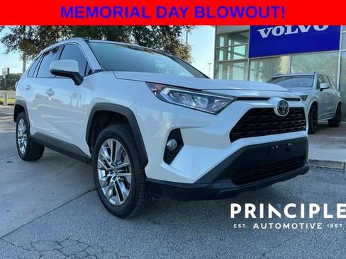 Used 2021 Toyota RAV4 XLE Premium FWD image 1