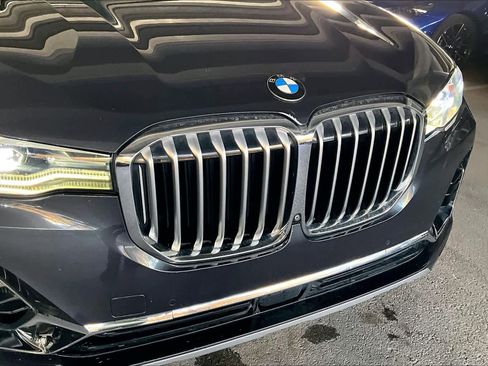 Used 2019 BMW X7 xDrive40i w/ Dynamic Handling Package image 29