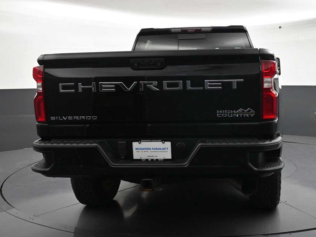 Used 2021 Chevrolet Silverado 2500 High Country w/ Z71 Off-Road Package AWD/4WD image 4