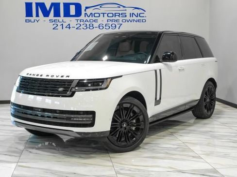 Used 2024 Land Rover Range Rover SE AWD/4WD image 3