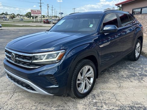 Used 2020 Volkswagen Atlas Cross Sport SEL AWD/4WD image 4