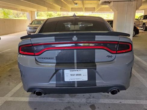 Used 2018 Dodge Charger R/T w/ Driver Confidence Group image 3