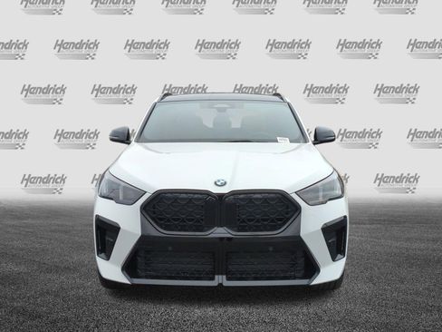 New 2026 BMW X2 xDrive28i w/ Technology Package image 3