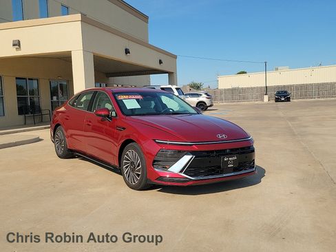 Used 2024 Hyundai Sonata SEL FWD image 1